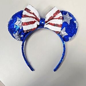 DISNEY Metallic Sequined Patriotic Minnie Mouse Ears Red White and Blue Headband